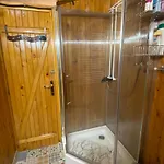 Wooden Attic Quarto em Acomodações Particulares Braşov
