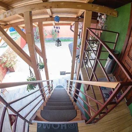 ホームステイ Wooden Attic *