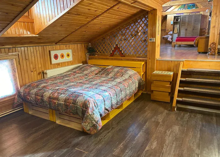 Wooden Attic * Brasov