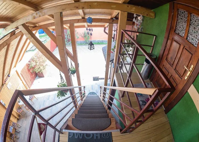 Homestay Wooden Attic *